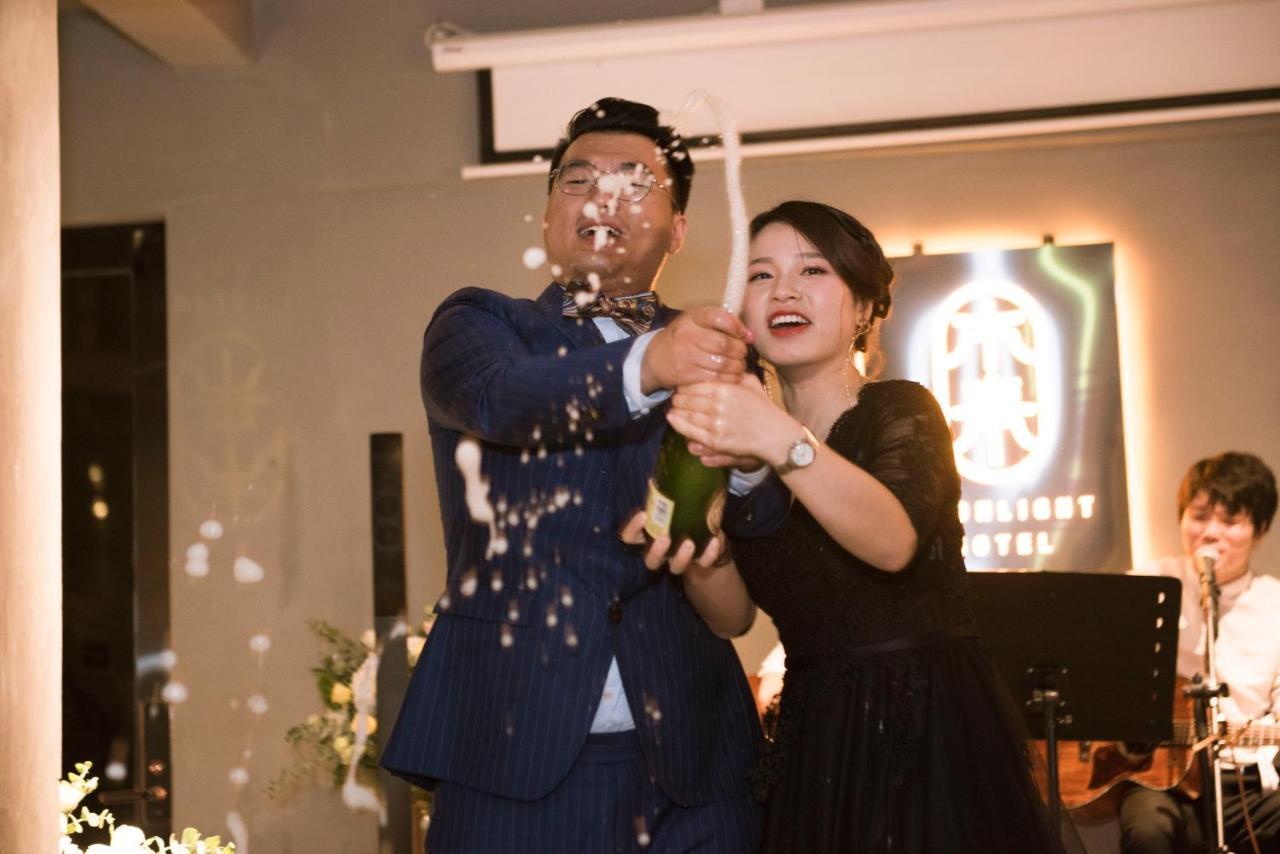 Moonlight Hotel เฉิงตู ภายนอก รูปภาพ