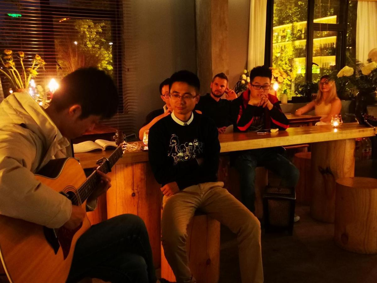 Moonlight Hotel เฉิงตู ภายนอก รูปภาพ